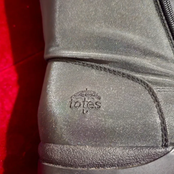 Totes Snow ❄️ / Waterproof Black Boots - Picture 8 of 13